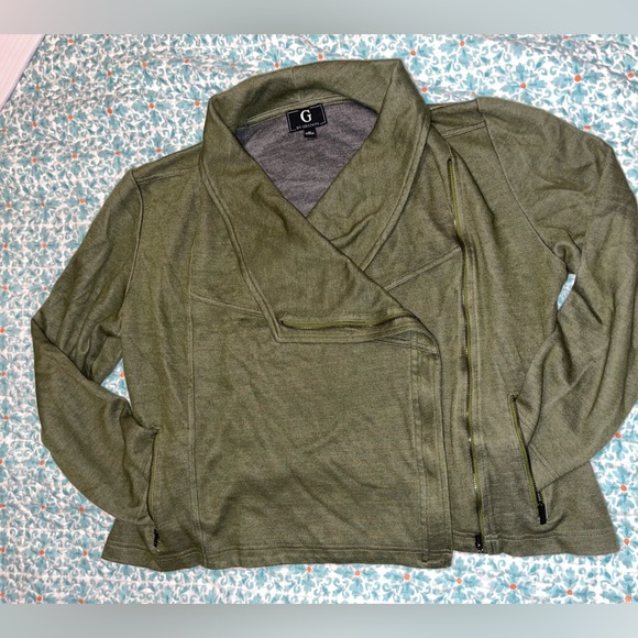 Green G by Giuliana Lounge Set - Picture 3 of 16